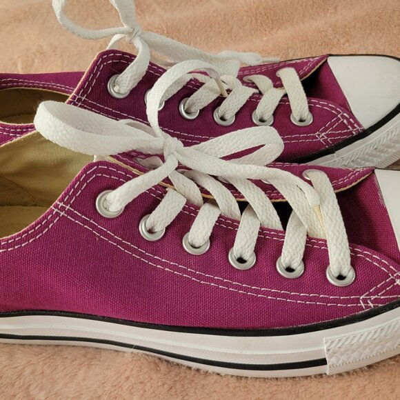 Converse Chuck Taylor All Star Low Top Shoe Women 8 Magenta Purple - Picture 5 of 8